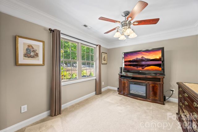 244 Mark Ryan Lane, Dallas, NC 28034