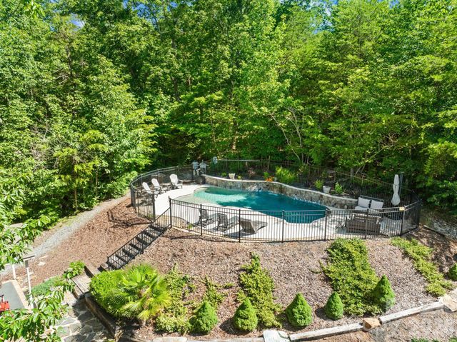 244 Mark Ryan Lane, Dallas, NC 28034