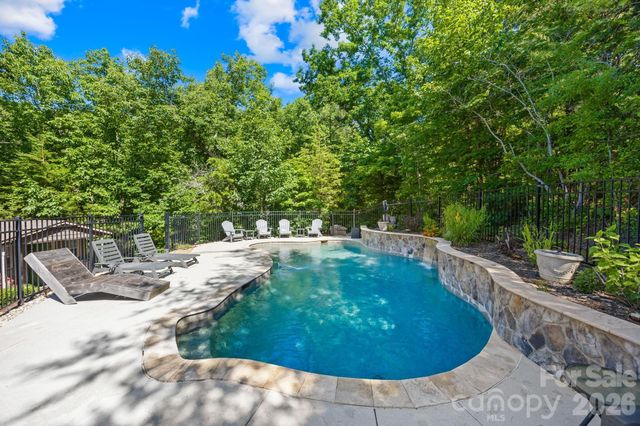 244 Mark Ryan Lane, Dallas, NC 28034