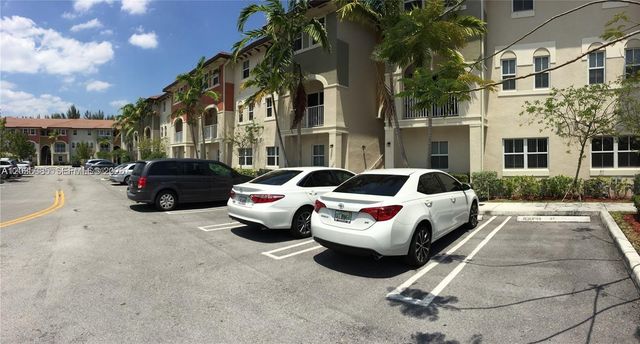 8900 NW 97th Avenue 212, Doral, FL 33178