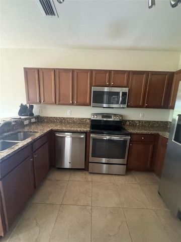 8900 NW 97th Avenue 212, Doral, FL 33178