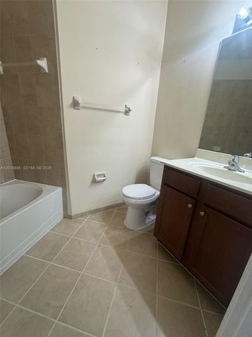 8900 NW 97th Avenue 212, Doral, FL 33178