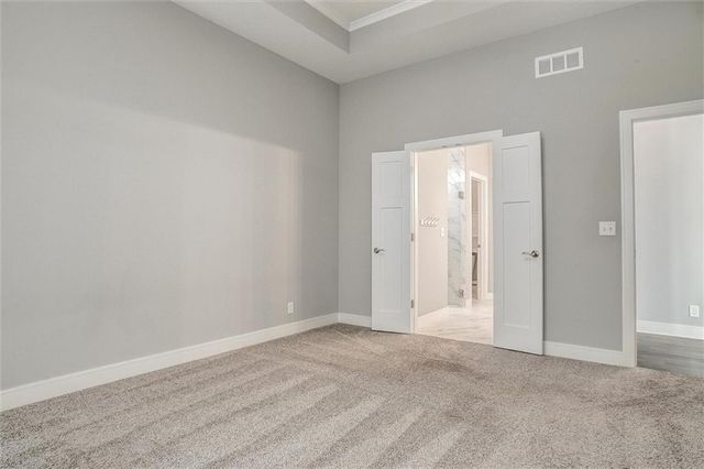 613 SW Brummel Road, Lee's Summit, MO 64081