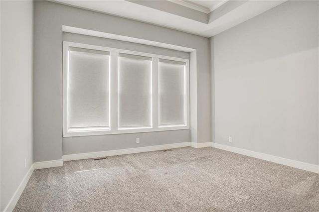 613 SW Brummel Road, Lee's Summit, MO 64081