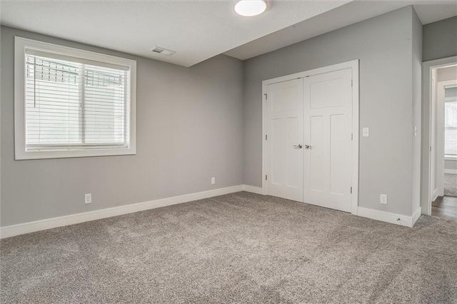 613 SW Brummel Road, Lee's Summit, MO 64081