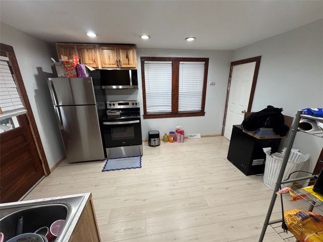 312 POPLAR Street, Erie, PA 16507