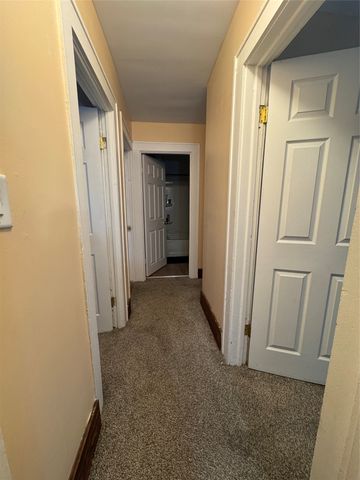 312 POPLAR Street, Erie, PA 16507