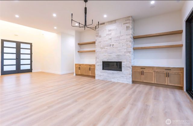 6076 Mesa Court, Ferndale, WA 98248