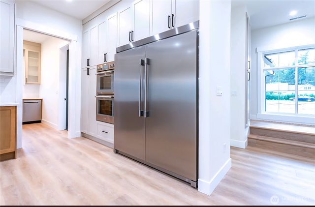 6076 Mesa Court, Ferndale, WA 98248