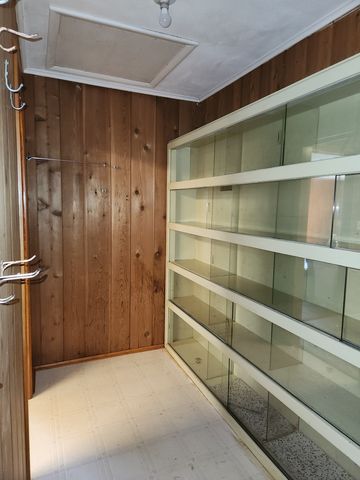 9225 N 2nd Street, Machesney Park, IL 61115