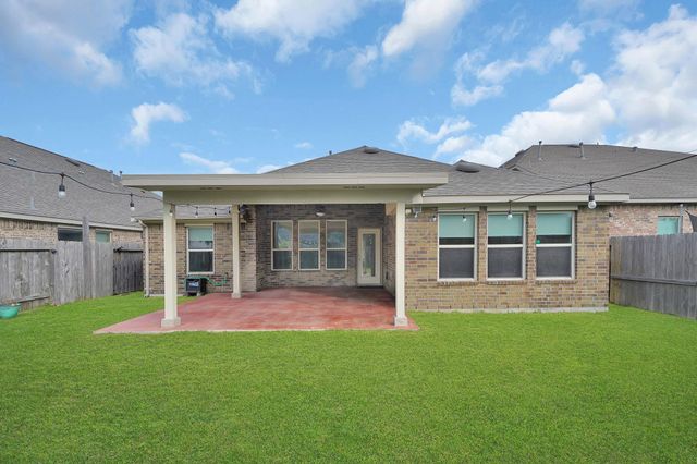 4234 Bearberry Avenue, Baytown, TX 77521