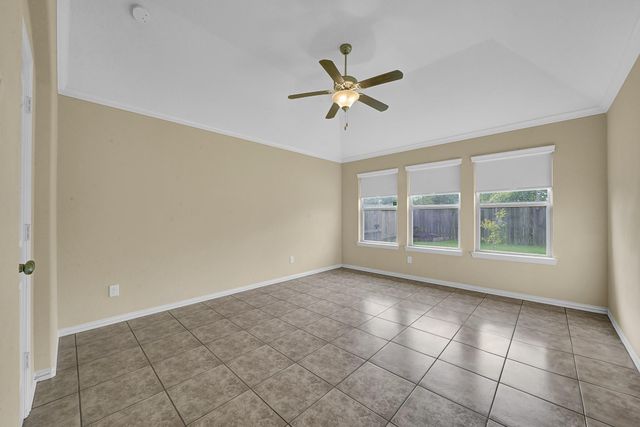 4234 Bearberry Avenue, Baytown, TX 77521