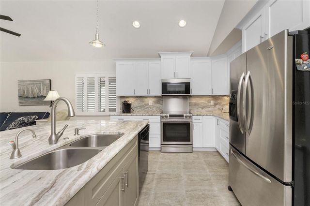 25188 MARION AVE 11, Punta Gorda, FL 33950