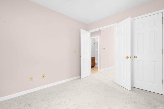 3312 E Jefferson Square, South Bend, IN 46615