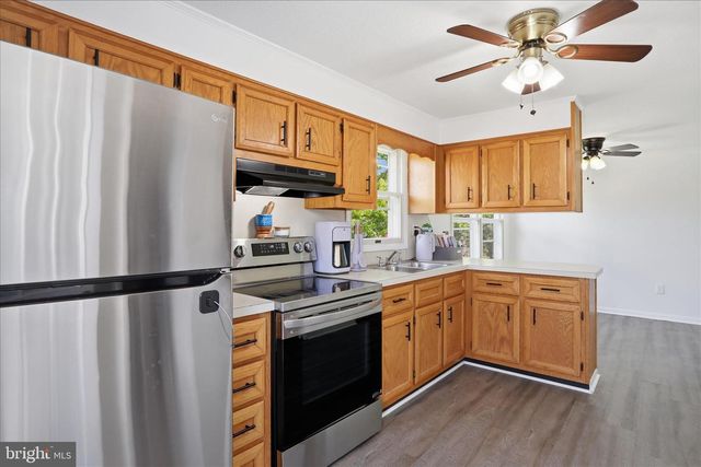 202 JASMINE LN, Martinsburg, WV 25401