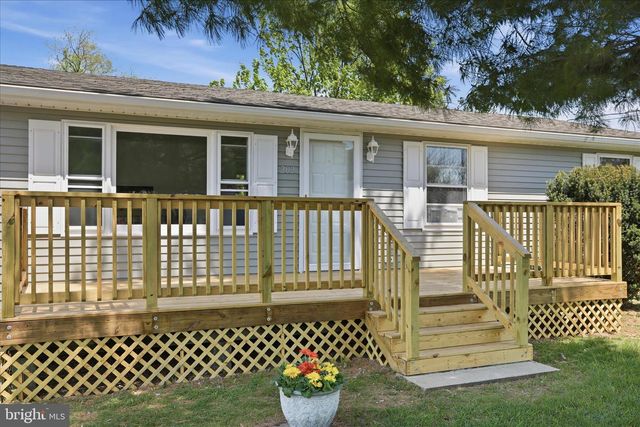 202 JASMINE LN, Martinsburg, WV 25401