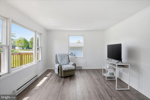 202 JASMINE LN, Martinsburg, WV 25401
