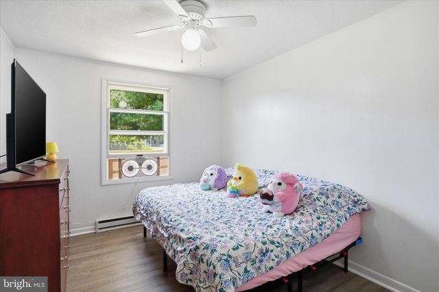 202 JASMINE LN, Martinsburg, WV 25401