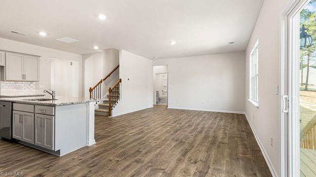 3019 Middle Creek Lane, Greensboro, NC 27405