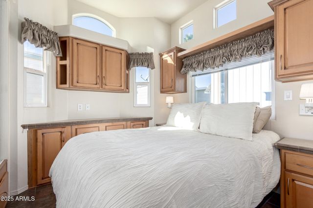 111 S GREENFIELD Road 421, Mesa, AZ 85206