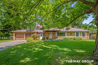 1515 Lancashire Drive SE, Grand Rapids, MI 49508