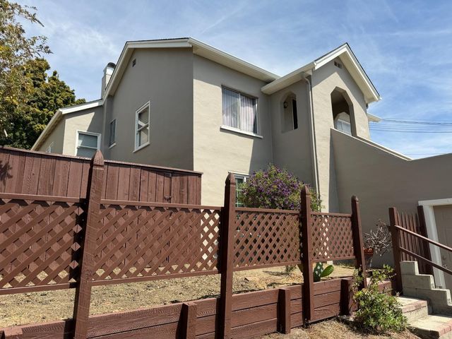 1940 Placer Drive, San Leandro, CA 94578