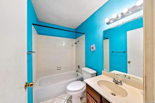 1126 CHURING DR, San Antonio, TX 78245