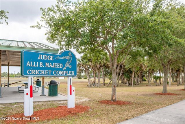 1486 Giles Street NW, Palm Bay, FL 32907