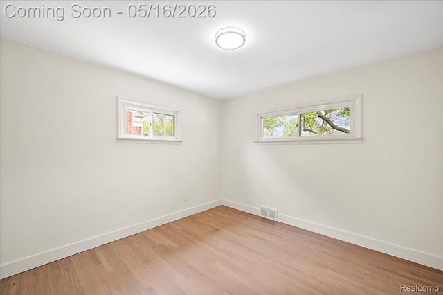 23344 Brookdale Boulevard, St. Clair Shores, MI 48082