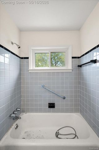 23344 Brookdale Boulevard, St. Clair Shores, MI 48082