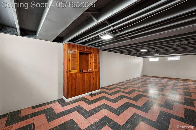 23344 Brookdale Boulevard, St. Clair Shores, MI 48082