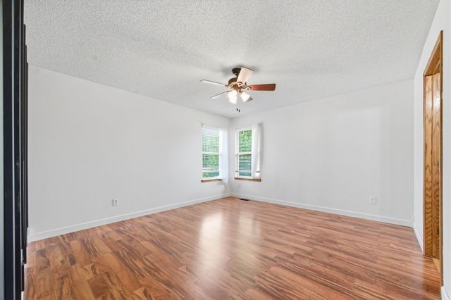 2602 E Kite, Wichita, KS 67219