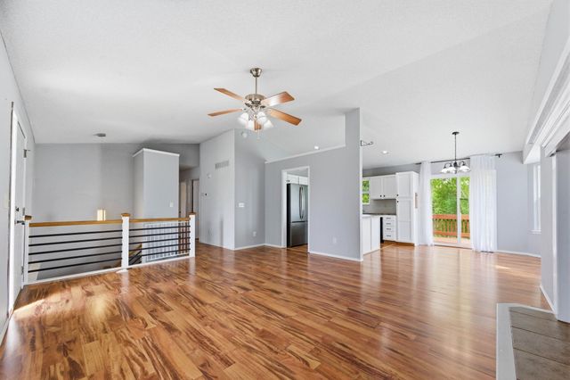 2602 E Kite, Wichita, KS 67219