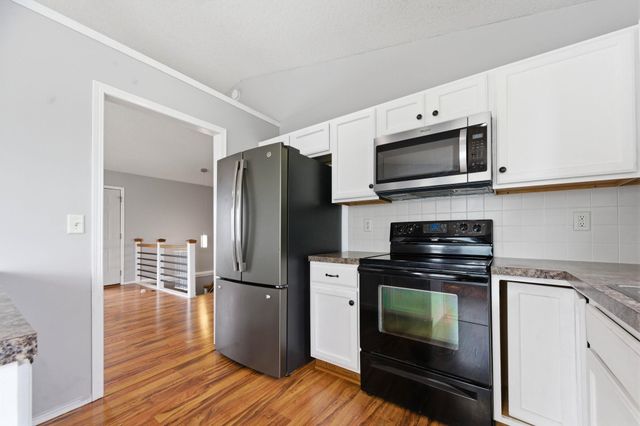 2602 E Kite, Wichita, KS 67219