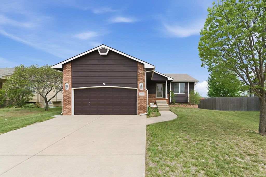 2602 E Kite, Wichita, KS 67219