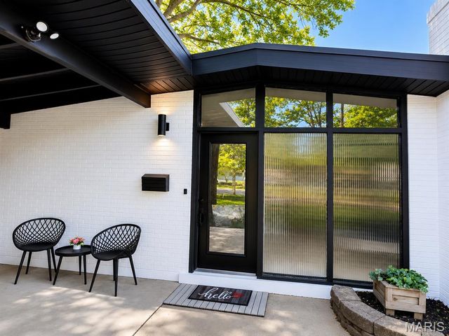 8408 Buckthorn Drive, Berkeley, MO 63134