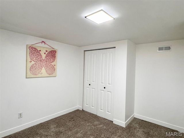 8408 Buckthorn Drive, Berkeley, MO 63134