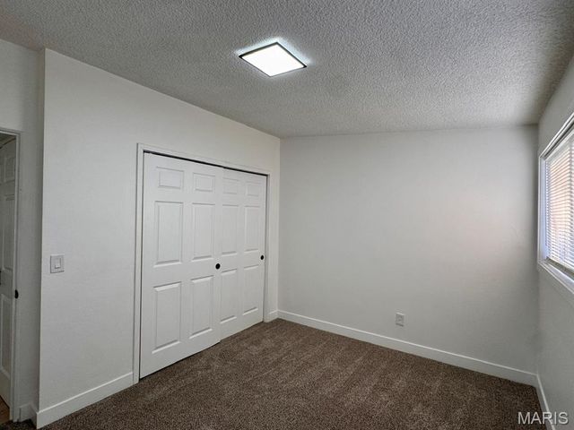 8408 Buckthorn Drive, Berkeley, MO 63134