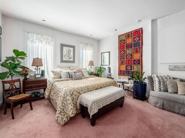 230 N 17th Street, Columbus, OH 43203