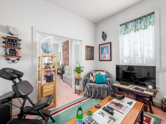 230 N 17th Street, Columbus, OH 43203