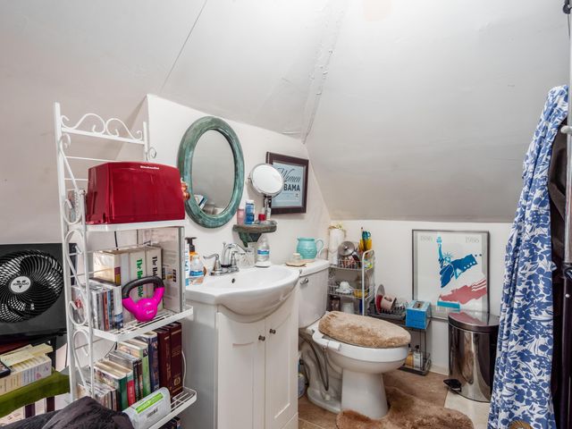 230 N 17th Street, Columbus, OH 43203