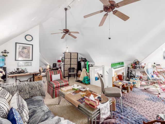 230 N 17th Street, Columbus, OH 43203