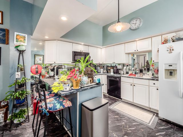 230 N 17th Street, Columbus, OH 43203