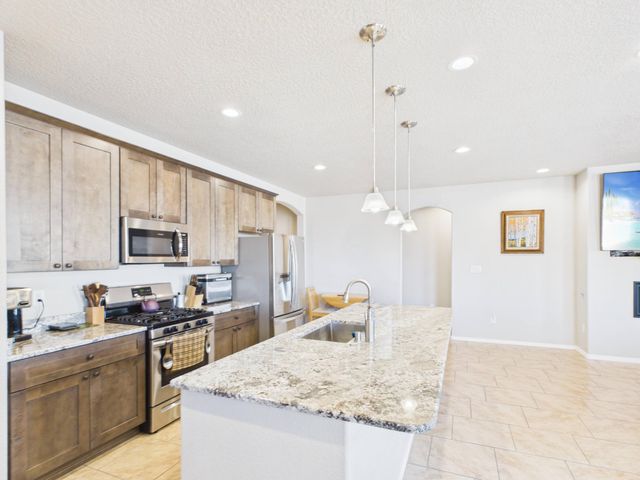 3300 Vatapa Road NE, Rio Rancho, NM 87144