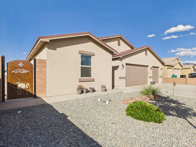 3300 Vatapa Road NE, Rio Rancho, NM 87144