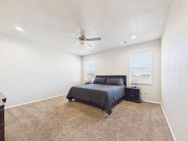 3300 Vatapa Road NE, Rio Rancho, NM 87144