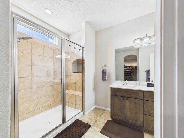 3300 Vatapa Road NE, Rio Rancho, NM 87144