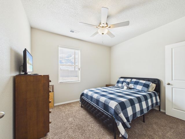 3300 Vatapa Road NE, Rio Rancho, NM 87144