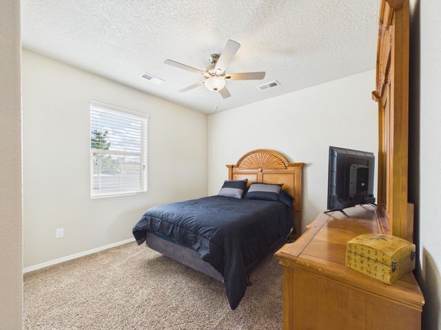 3300 Vatapa Road NE, Rio Rancho, NM 87144