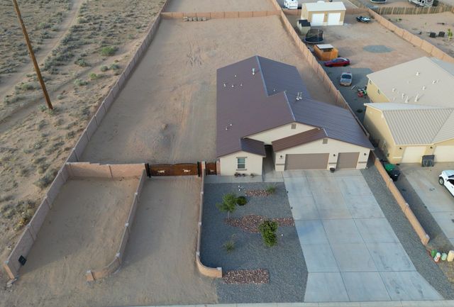 3300 Vatapa Road NE, Rio Rancho, NM 87144